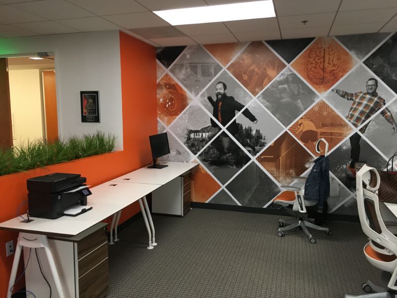 wall graphics and murals in Chicago